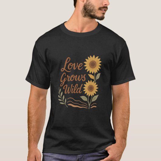 Love Grows Wild – ボヘミアン風なひまわりのロマンス デ Tシャツ (正面)