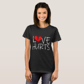 Love Hurts Broken Heart Divorce Breakup Heartbroke Tシャツ (正面フル)