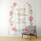 Love in Bloom Floral Bridal Shower Welcome Sign  タペストリー (インサイチュ)