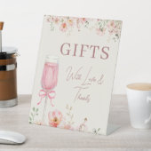 Love in Bloom Gifts Table Bridal Shower 台座サイン (インサイチュ)