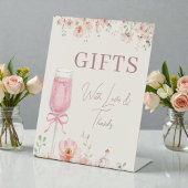 Love in Bloom Gifts Table Bridal Shower 台座サイン