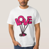 "Love in Every Stitch".ラブステッカーTシャツ。 Tシャツ (正面)