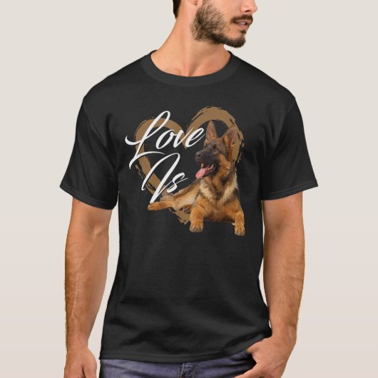 Love Is – 犬好き子犬オーナーペットブリーダー犬 Tシャツ (正面)