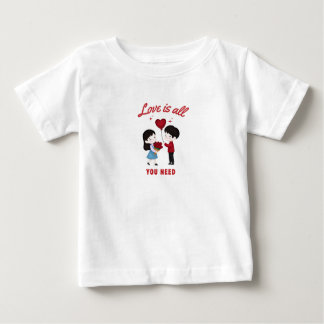 Love Is All You Need ベビーTシャツ