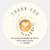 Love is Brewing Baby Shower Sticker ラウンドシール (正面)