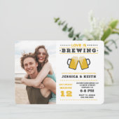 Love Is Brewing Breweryカップルのウェディングシャワー 招待状 (スタンド正面)