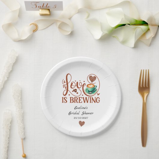 Love Is Brewing Bridal Shower Terracotta Coffee ペーパープレート (ウェディング)