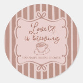 Love is Brewing Coffee Bridal Shower Plates ラウンドシール (正面)