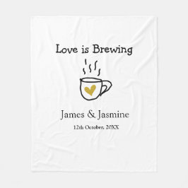 Love is Brewing coffee mug金ゴールドハートカップル名 フリースブランケット