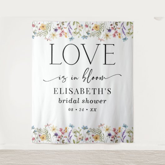 Love Is in Bloom White Bridal Shower Backdrop タペストリー (正面)