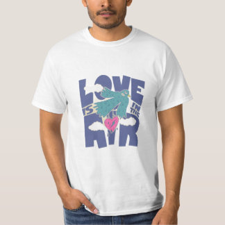 Love Is In The Air – かわいい鳥とハートのロマンティックデザイン Tシャツ
