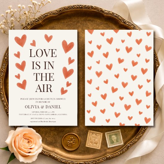 Love is in the Air Hearts Couples Shower 招待状