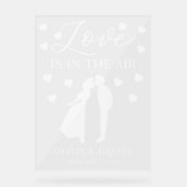 Love is in the Air Personalized Wedding アクリルサイン (正面)