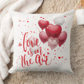 Love Is In The Air Throw Pillow クッション (ブランケット)