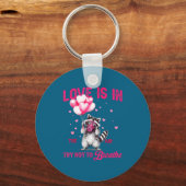 Love Is In The Air Try Not To Breathe Raccoon Vale キーホルダー (正面)