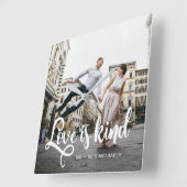 Love is kind photo with Names スクエア壁時計 (傾斜)