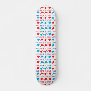 LOVE is LOVE引用文in red and blue スケートボード