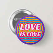 Love Is Love プライドボタン - 虹色と紫のリング 缶バッジ (正面&裏面)