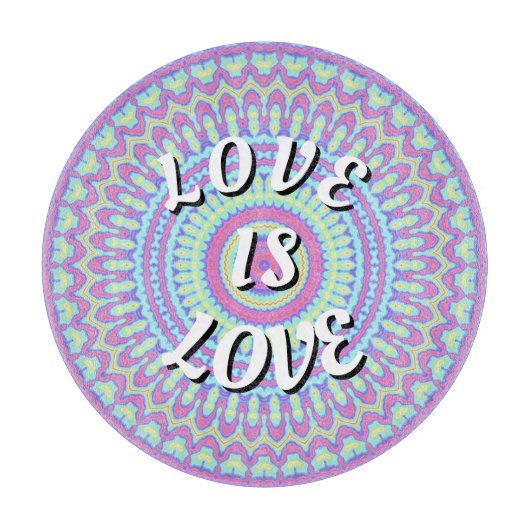 Love Is Love プライド カッティングボード (正面)