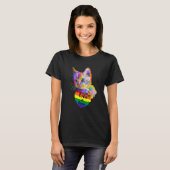 Love Is Love Cat LGBT Flag Gay Pride Month Rainbow Tシャツ (正面フル)