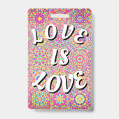 Love Is Love Pride バッジ (裏面)