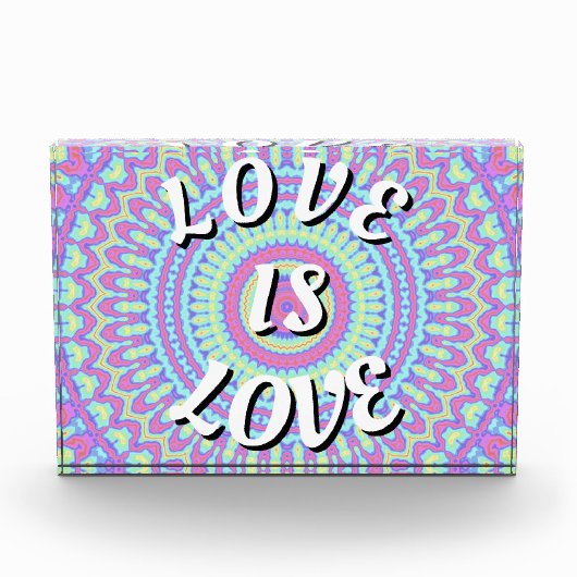Love Is Love Pride  フォトブロック (正面)