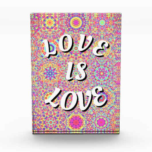 Love Is Love Pride  フォトブロック (正面)