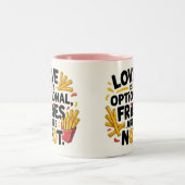 Love is optional, fries are not ツートーンマグカップ (中央)