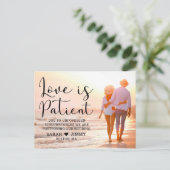 Love is Patient モダン Black Script Photo ポストカード (スタンド正面)