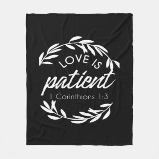Love Is Patient Corinthians Scripture Minimal Desi フリースブランケット