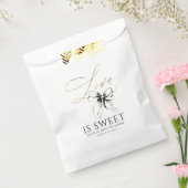 Love is Sweet Black Bow Gold Script Thank You フェイバーバッグ (封をした状態)
