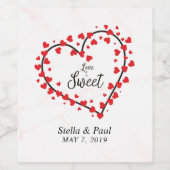 Love is Sweet Quote with Red Hearts for Wedding ワインラベル (シングルラベル)