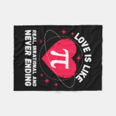 Love Like Pi Real Irrational Never Ending Valentin フリースブランケット (正面(横))
