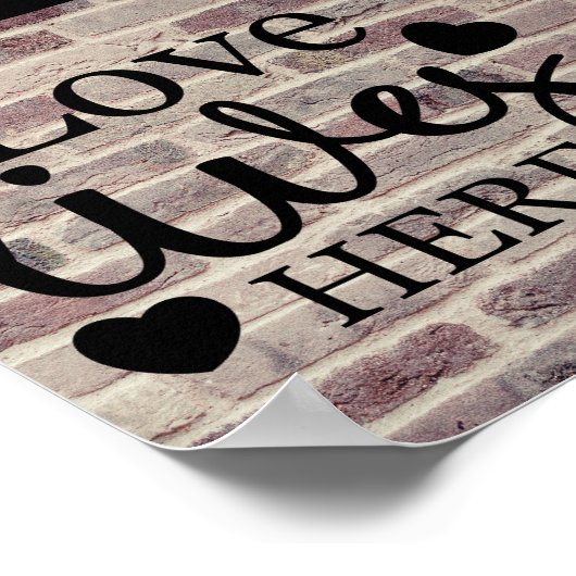 Love lives here – ポスター (角)