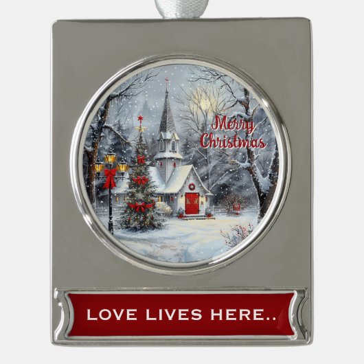 Love Lives Here – Snowy Church Christmas  シルバープレートバナーオーナメント (正面)