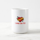 Love Loudly T-Shirt コーヒーマグカップ (中央)
