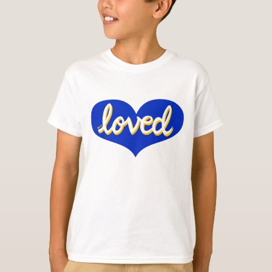 LOVE LOVED – ブルーラブハート- Tシャツ (正面)