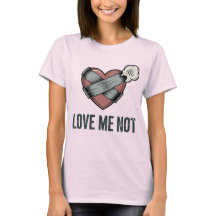 Love Me Not | 傷心ユーモアとエモーショナルな態度