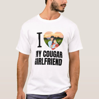Love My Cougar Funny Older Girlfriend Dating Quote Tシャツ