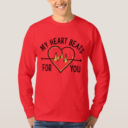 Love, my heart beats for you tシャツ (正面)