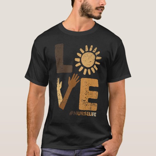 Love Nurse Life Black History Month BLM Melanin Nu Tシャツ (正面)
