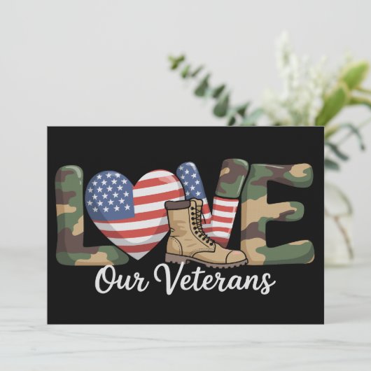 Love Our Veterans Day Proud Military American Flag 招待状 (スタンド正面)