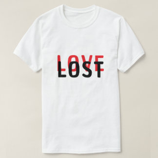 LOVE & Overlap失ったタイポグラフィデザイン Tシャツ