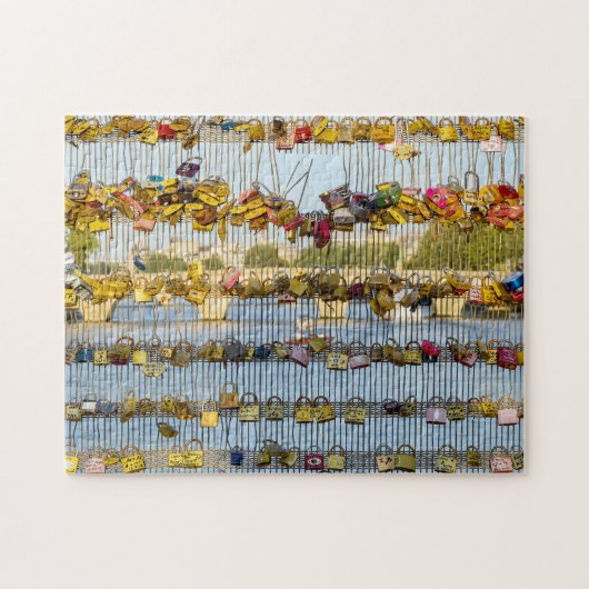 Love padlocks on Pont de Solferino – パリ，フランス ジグソーパズル (横)