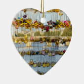 Love padlocks on Pont de Solferino – パリ,フランス セラミックオーナメント (右)