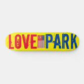 LOVE PARK スケートボード 7¾" デッキ (横)