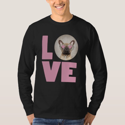LOVE Pug wearing Heart Glasses Cute Pug Valentines Tシャツ (正面)