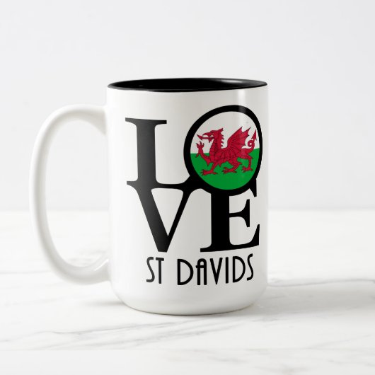 LOVE St Davids, Wales 15oz ツートーンマグカップ (左)