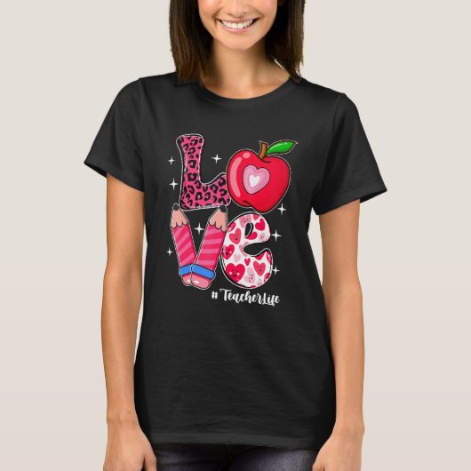 LOVE Teacher Life Messy Bun Women Valentine's Day Tシャツ (正面)