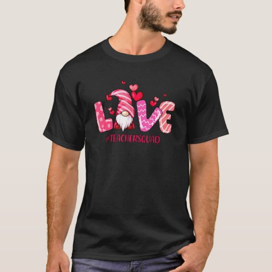 Love Teacher Squad Gnome Hearts Valentines Gnome T Tシャツ (正面)